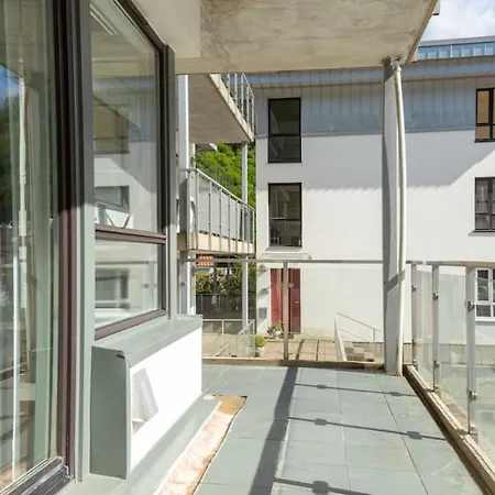 Dinbnb I Family-friendly & Spacious 2-bedroom With Parking * Bergen