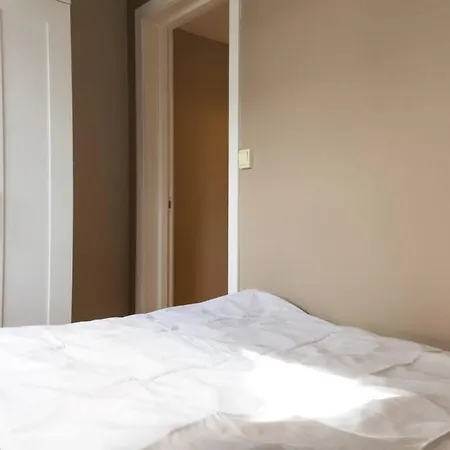 Dinbnb I Family-friendly & Spacious 2-bedroom With Parking